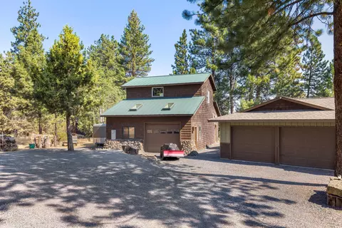 20518 Pine Vista Dr, Bend, OR 97702 photo 3