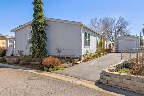 7120 Turner Ct, Klamath Falls, OR 97603