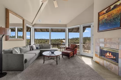 19717 SW Mount Bachelor Dr #420, Bend, OR 97702
