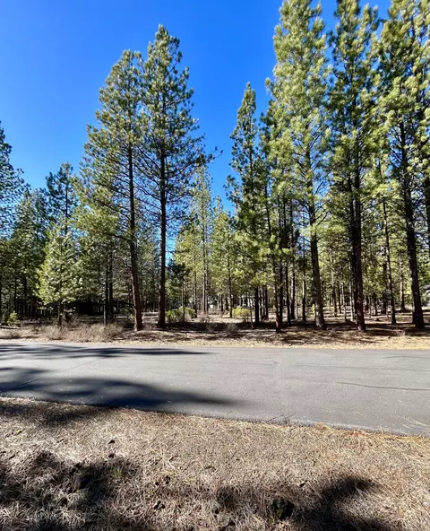 14165 Whitewater Loop, La Pine, OR 97739 photo 8