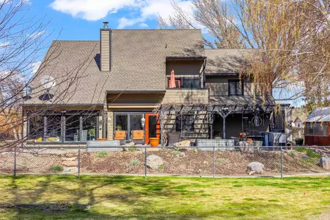 101 NE Marmot Ln, Prineville, OR 97754