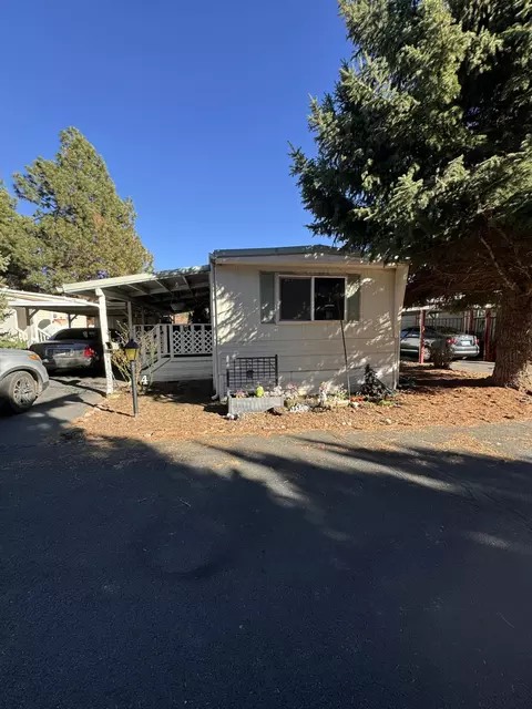 5602 Denver Ave UNIT 4, Klamath Falls, OR 97603