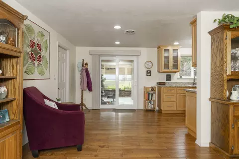 Entry Way - 15902 Water Gap Rd, Williams, OR 97544 photo 1 of 3
