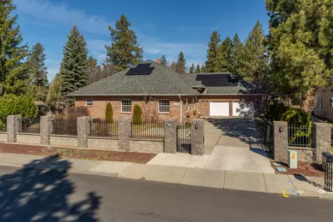 19610 Poplar St, Bend, OR 97702