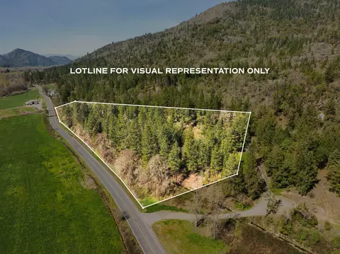 11524 N Applegate Rd, Grants Pass, OR 97527