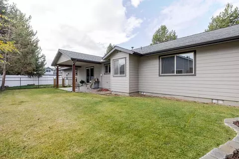 51420 Wheeler Rd, La Pine, OR 97739
