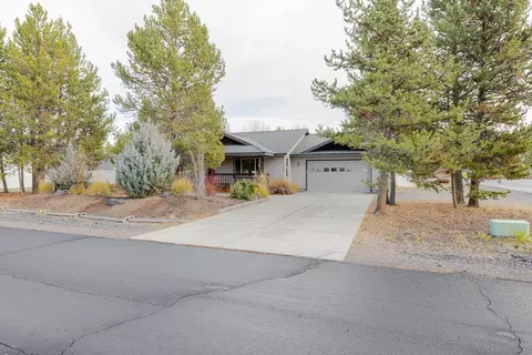 Exterior - 51420 Wheeler Rd, La Pine, OR 97739 photo 8 of 10
