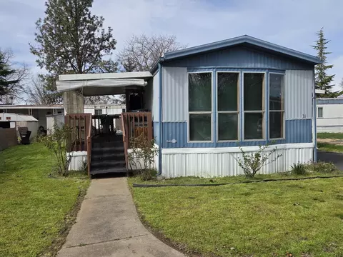 6850 Downing Rd #SPC 31, Central Point, OR 97502