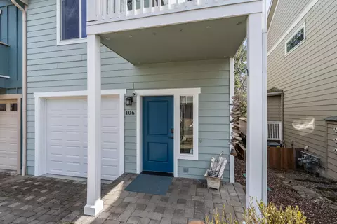 106 Mccully Ln, Jacksonville, OR 97530