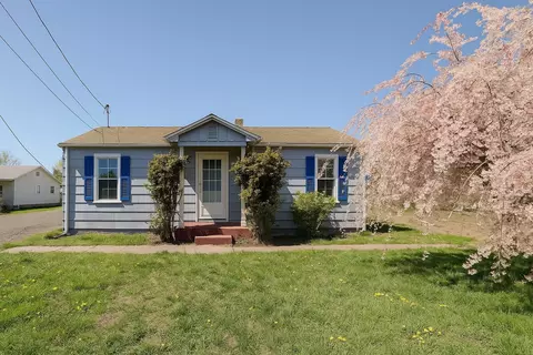 195 S Main St, Prineville, OR 97754