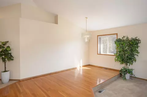 Living - 64769 Saros Ln, Bend, OR 97703 photo 4 of 8