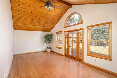 Living - 64769 Saros Ln, Bend, OR 97703 photo 7 of 8