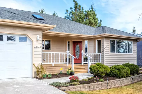 64769 Saros Ln, Bend, OR 97703