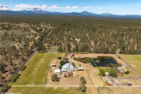 67216 Gist Rd, Bend, OR 97703