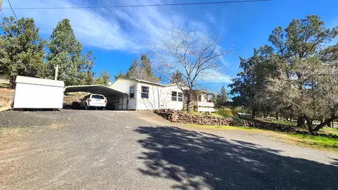 13514 SW Cinder Dr, Terrebonne, OR 97760