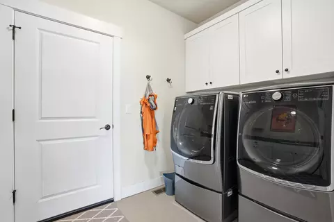 Other - 1227 NE Hoover Loop, Bend, OR 97701 photo 3 of 6