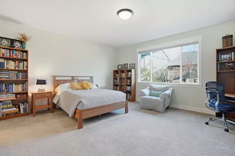 Bedroom - 1227 NE Hoover Loop, Bend, OR 97701 photo 1 of 4