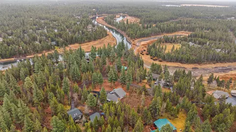 View/Area - 17008 Sharp Dr, Bend, OR 97707 photo 7 of 10