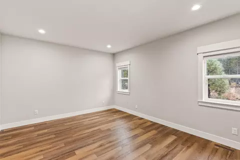 Bedroom - 17008 Sharp Dr, Bend, OR 97707 photo 1 of 3