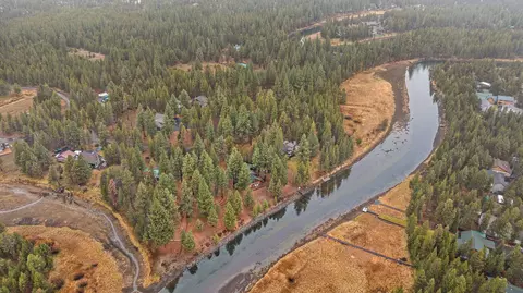 View/Area - 17008 Sharp Dr, Bend, OR 97707 photo 9 of 10
