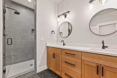 Bath - 17008 Sharp Dr, Bend, OR 97707 photo 1 of 8
