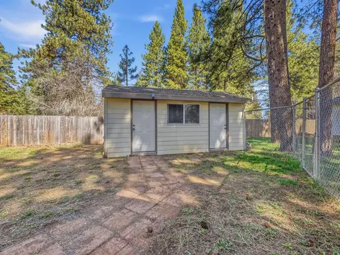 Exterior - 15531 Green Wing Loop, Keno, OR 97627 photo 3 of 8