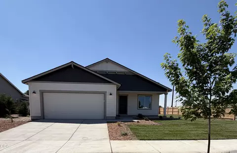 363 NW Monte Vista Ave #05, Madras, OR 97741