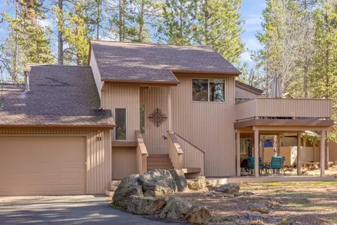 Exterior - 17822 Big Leaf Ln, Sunriver, OR 97707 photo 10 of 11