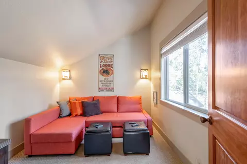 Other - 17822 Big Leaf Ln, Sunriver, OR 97707 photo 1 of 5