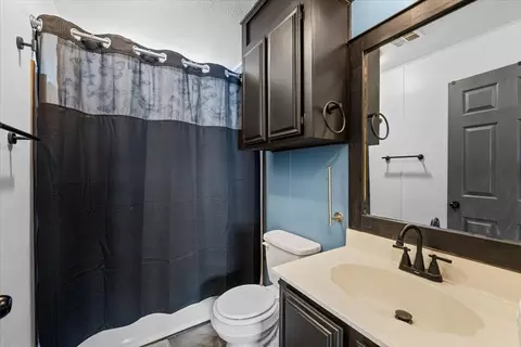 633 E Archwood UNIT 86, Eagle Point, OR 97524 photo 13