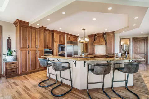 Kitchen - 3363 NW Starview Dr, Bend, OR 97703 photo 1 of 7