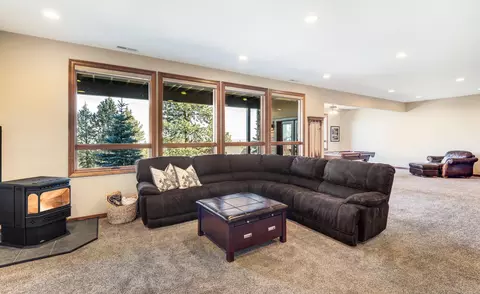Living - 3363 NW Starview Dr, Bend, OR 97703 photo 6 of 6