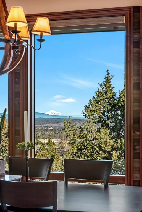 Dining - 3363 NW Starview Dr, Bend, OR 97703 photo 2 of 2