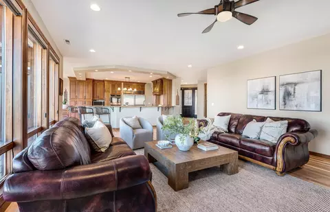 Living - 3363 NW Starview Dr, Bend, OR 97703 photo 4 of 6