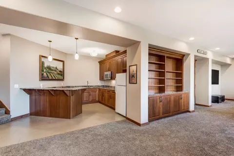 Kitchen - 3363 NW Starview Dr, Bend, OR 97703 photo 7 of 7