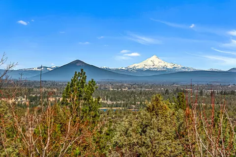 View/Area - 3363 NW Starview Dr, Bend, OR 97703 photo 1 of 2