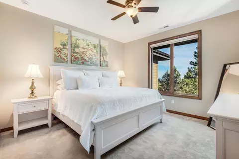 Bedroom - 3363 NW Starview Dr, Bend, OR 97703 photo 2 of 4