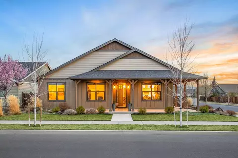 650 NE Union Loop, Prineville, OR 97754