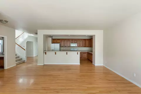 Living - 61148 Foxglove Loop, Bend, OR 97702 photo 4 of 5