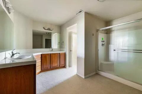 Bath - 61148 Foxglove Loop, Bend, OR 97702 photo 1 of 1