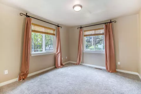 Bedroom - 51322 Preble Way, La Pine, OR 97739 photo 2 of 3