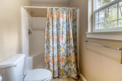 Bath - 51322 Preble Way, La Pine, OR 97739 photo 1 of 2