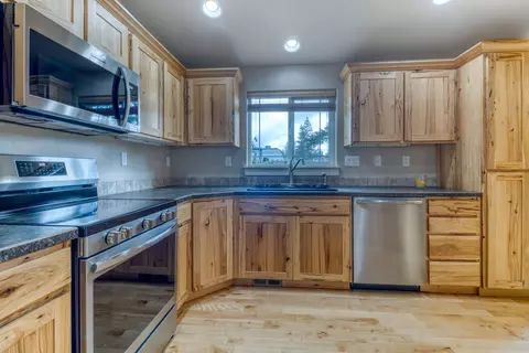 Kitchen - 51322 Preble Way, La Pine, OR 97739 photo 1 of 3