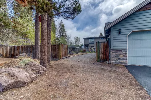 Exterior - 51322 Preble Way, La Pine, OR 97739 photo 5 of 10