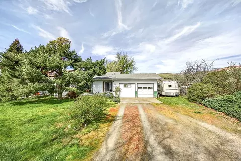 115 Wilson Rd, Ashland, OR 97520