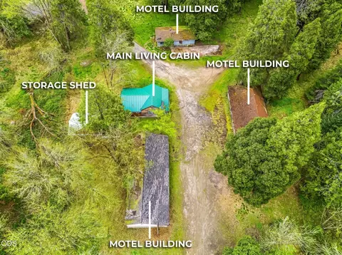 159 Bloom Rd, Wolf Creek, OR 97497