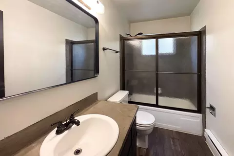 Bath - 101 Cascade Dr, Cave Junction, OR 97523 photo 2 of 2