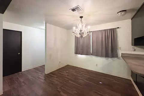 Dining - 101 Cascade Dr, Cave Junction, OR 97523 photo 1 of 1