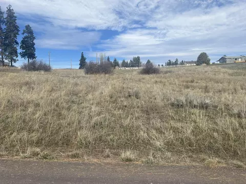 sundance drive LOT S 14 & 15, Chiloquin, OR 97624