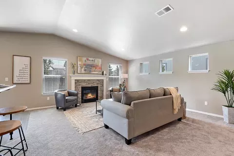 21509 Oconnor Way, Bend, OR 97701 photo 2